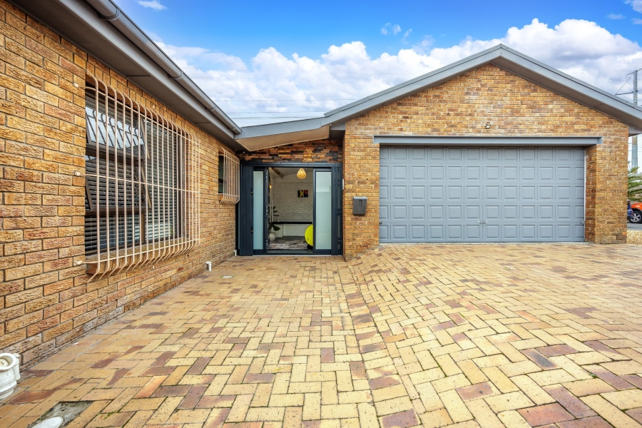 3 Bedroom Property for Sale in Rouxville Western Cape